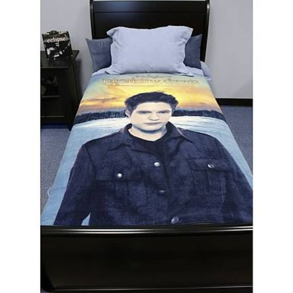 RARE* Twilight Breaking Dawn Blanket Edward Vampire Fleece Blanket